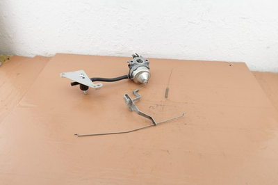 #ad Honda GCV170 HRN216 Lawn Mower OEM Carburetor 16100 Z9L 811 see desc $49.99