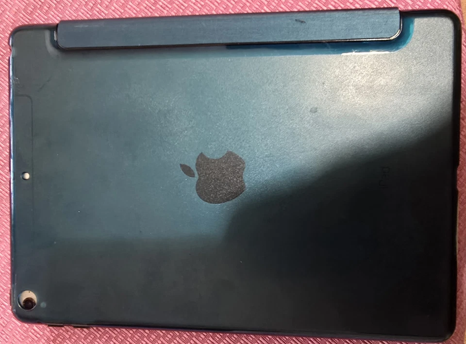 iPad Pro 9.7 128GB Wifi - Immagine 4 di 4