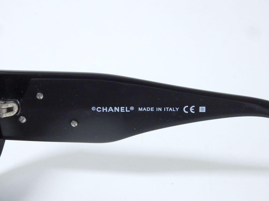 Chanel 5113 c.501/87 Black Camellia Coco Mark Oval Sunglasses