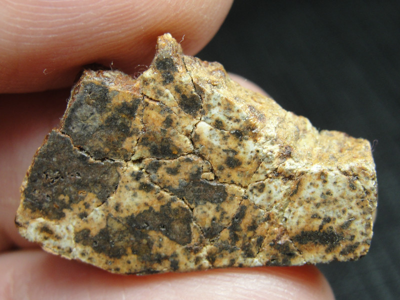 Meteorite - B9-8421 - 4.72g - EXCELLENT TOP QUALITY METEORITE - SLICE / ENDCUT