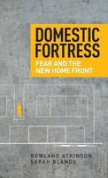Rowland Atkinson (U. A.) | Domestic Fortress | Buch | Englisch (2016) | Gebunden