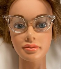 Vintage Bausch  Lomb B  L Cat Eye Eyeglasses Etched Frames 40-20 4 1/4 5 1/2