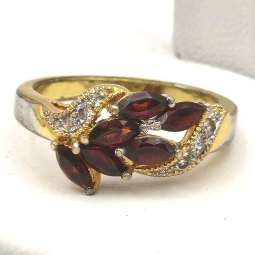 VTG Red Garnet & CZ Signed JC 14k Yellow Gold Plate Cluster Ring