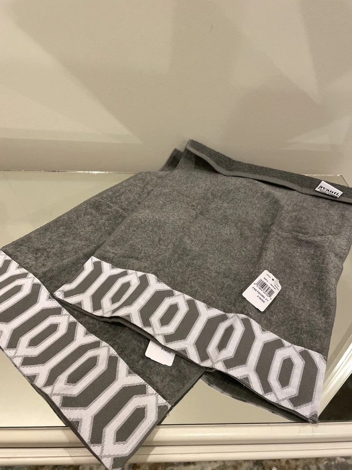 Avanti Hand Towel Chevron Galaxy Gray/Grey & Silver, Small Nickel, NEW Set - Image 2 of 4