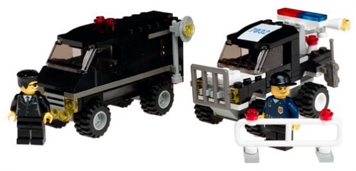 POLICE 4WD and UNDERCOVER VAN, Lego World City: Police 7032 - NEW