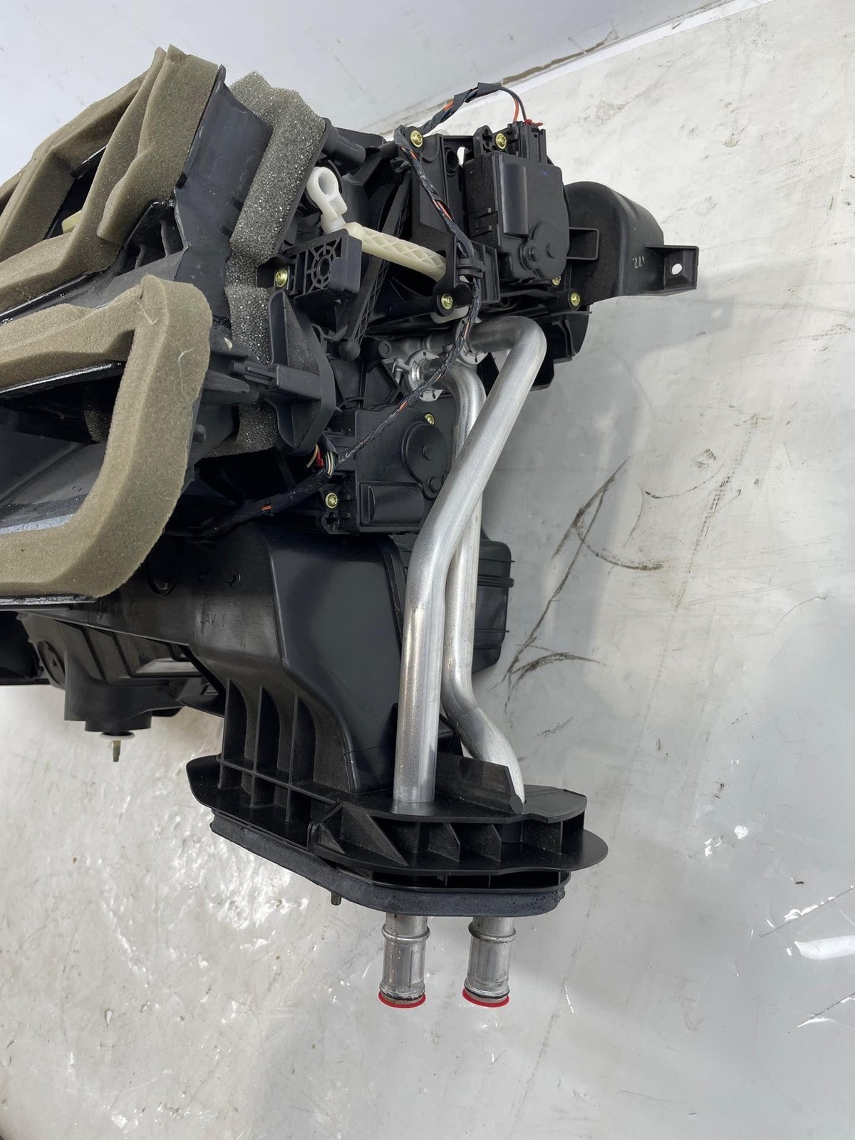 2014-2017 Maserati Quattroporte Climate AC Heater Blower Housing Box OEM