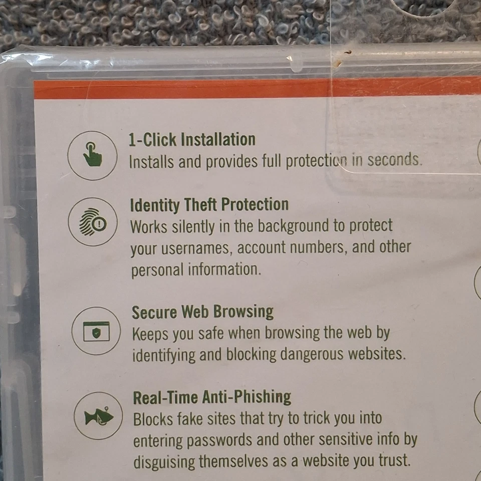 Webroot Secure Anywhere Internet Security w Antivirus PC Mac Mobile 3 Device New - Image 3 of 4