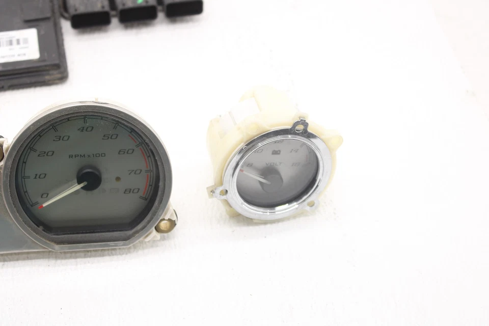 Harley-Davidson Touring Dyna BCM Security ECM 2015-2016 velocímetro Foto 4 de 4