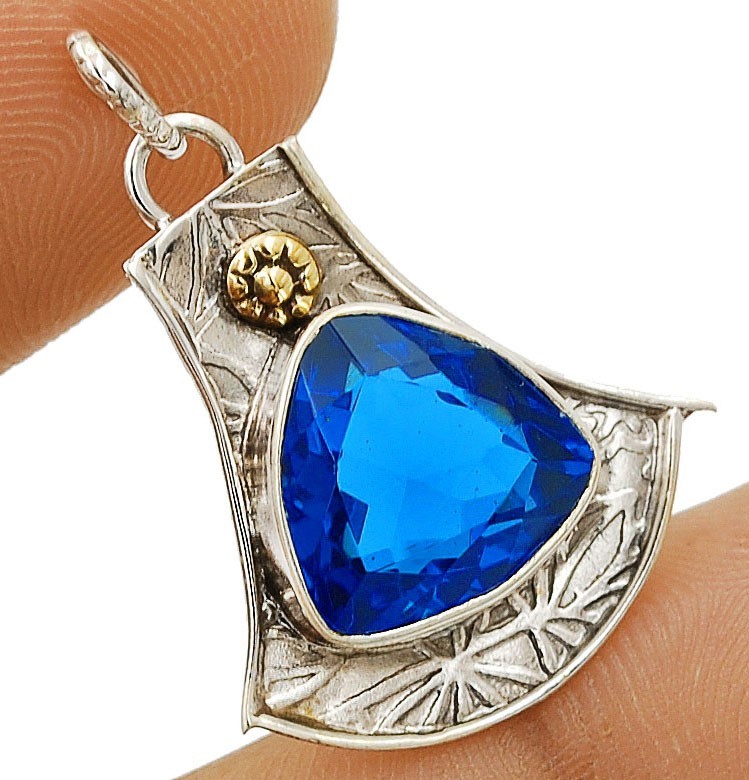 Two Tone 3CT Natural Sapphire 925 Sterling Silver Pendant 1 1/4