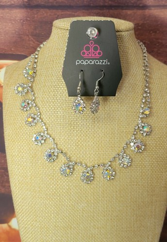 PAPARAZZI!!!Princess Prominence Multi Chocker - Picture 1 of 2