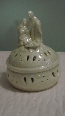 Nativity Two Piece Covered Dish  5x3.5 Shimmery Off White