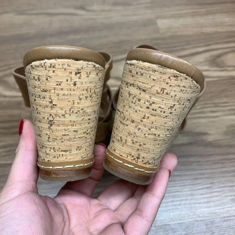 Sandalias DONALD J PLINER FLORE Marrón Plataforma Cuña Tanga Talla 7.5 M Foto 4 de 4