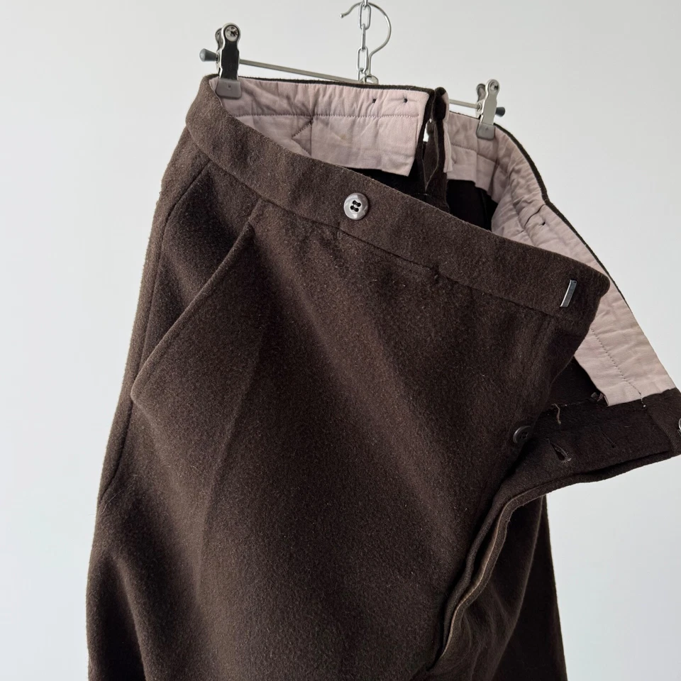 ≈Pantalones traseros con hebilla y tirantes pesados marrones ropa de trabajo francesa vintage de los años 60 y 50 Foto 4 de 4