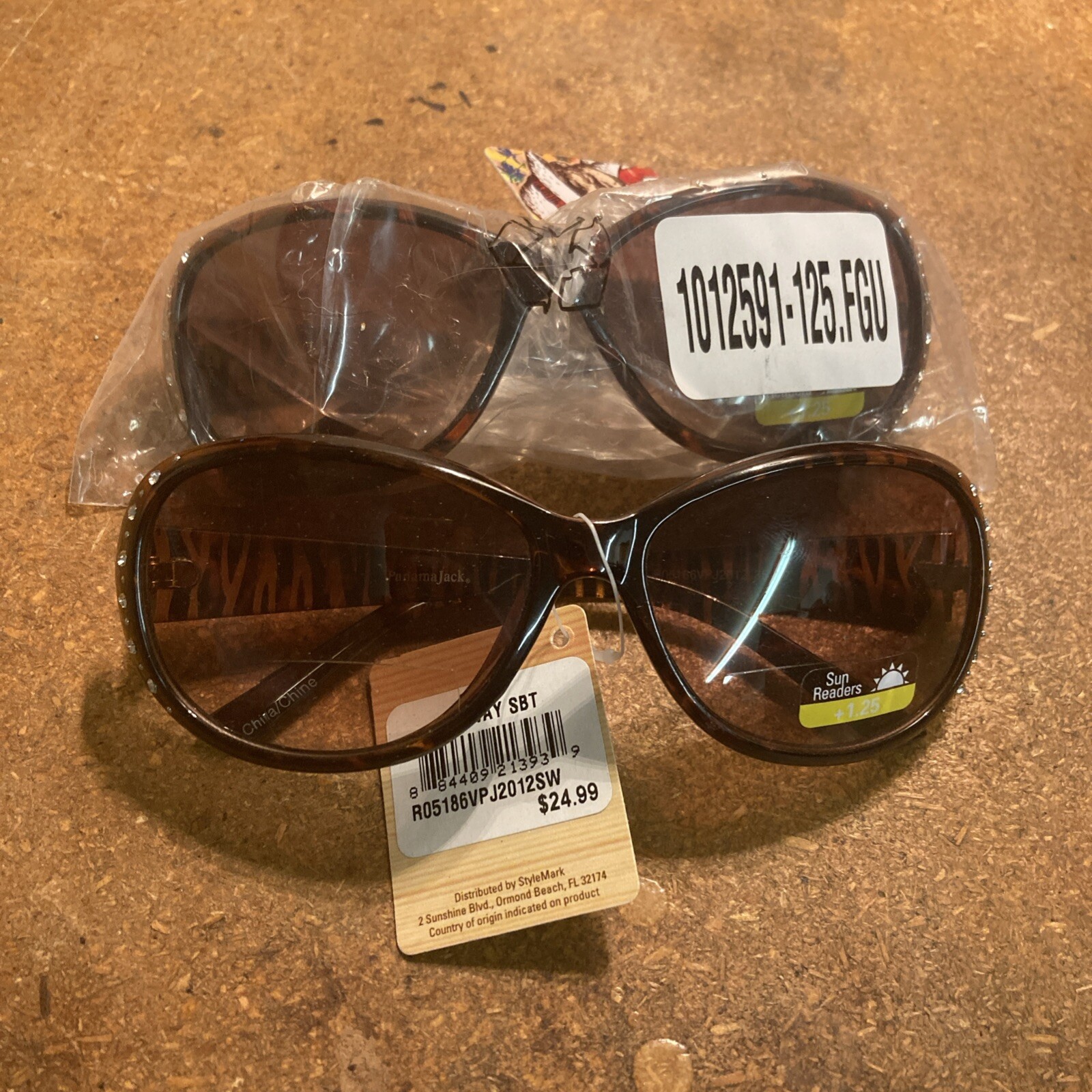 Panama Jack 2-Pack 1.25 Magnification Sun Readers Sunglasses R05186VPJ2012 35292  