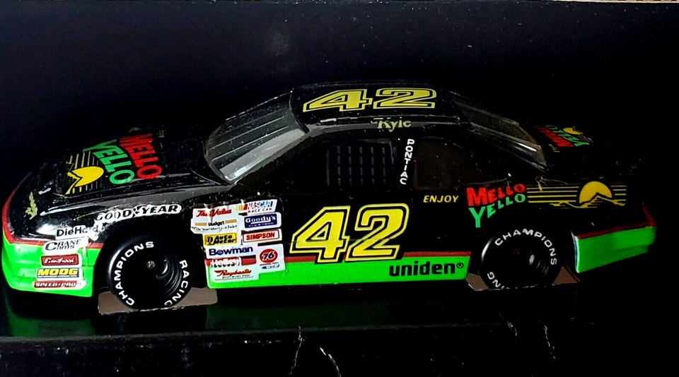 Racing Champions NASCAR 1:43 Diecast Stock Car Kyle Petty #42 1991 Foto 4 de 4