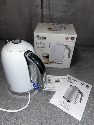 Swan Solace Wasserkocher weiß 17L elektrisch modern Edelstahl Design