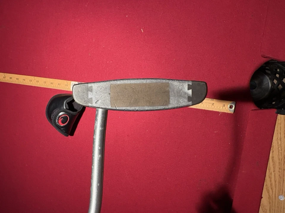 Carbite Right Hand Putter With Head Cover Good Grip - Image 3 of 4