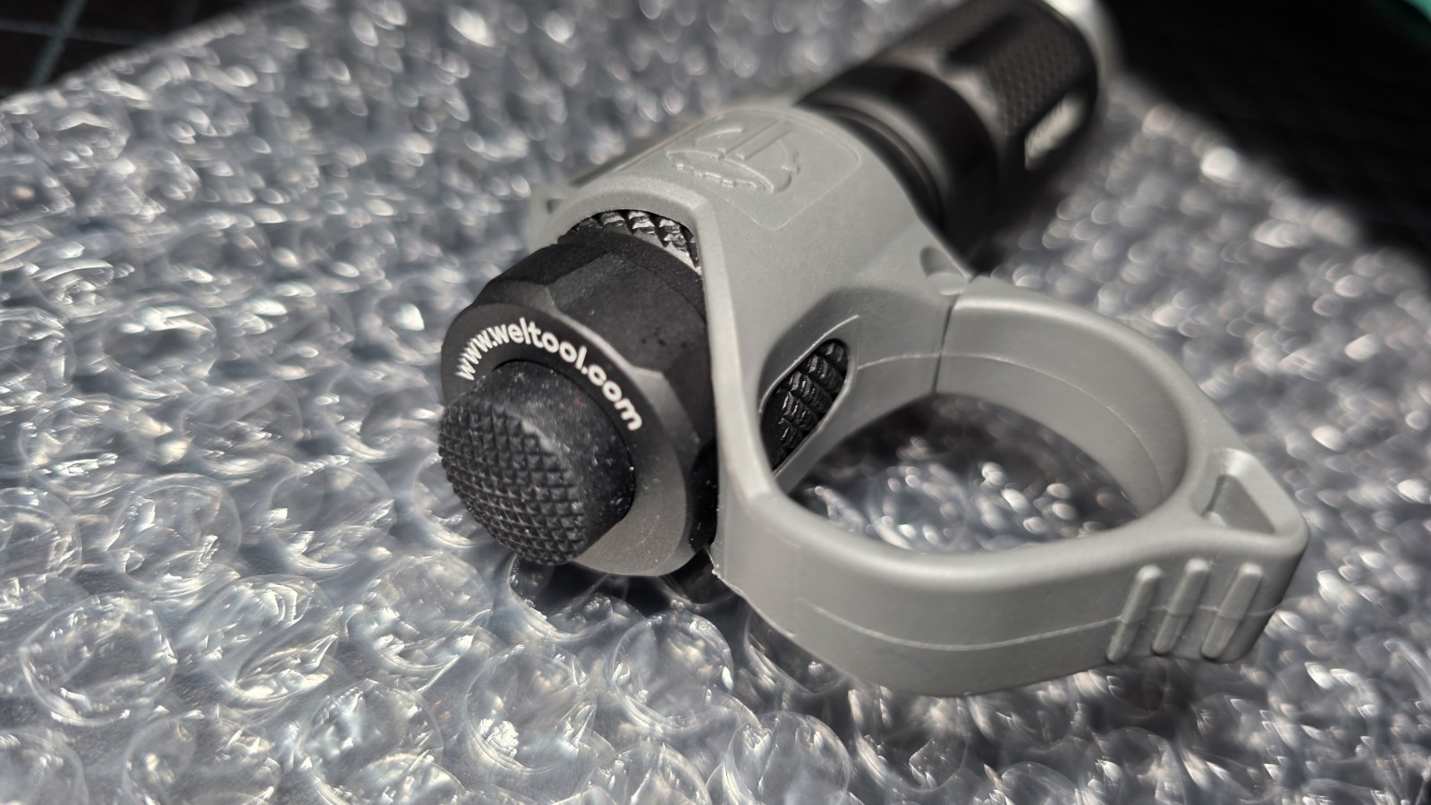 Weltool BB3 Body and TC59 Tailcap and Thyrm Switchback