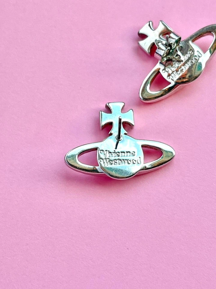 Pendientes Vivienne Westwood Foto 2 de 4