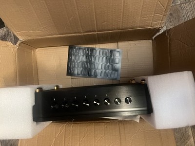Monoprice SS-Pro 8 High Power Dual Source 300 Watt 8 Pair Impedance Matching ...
