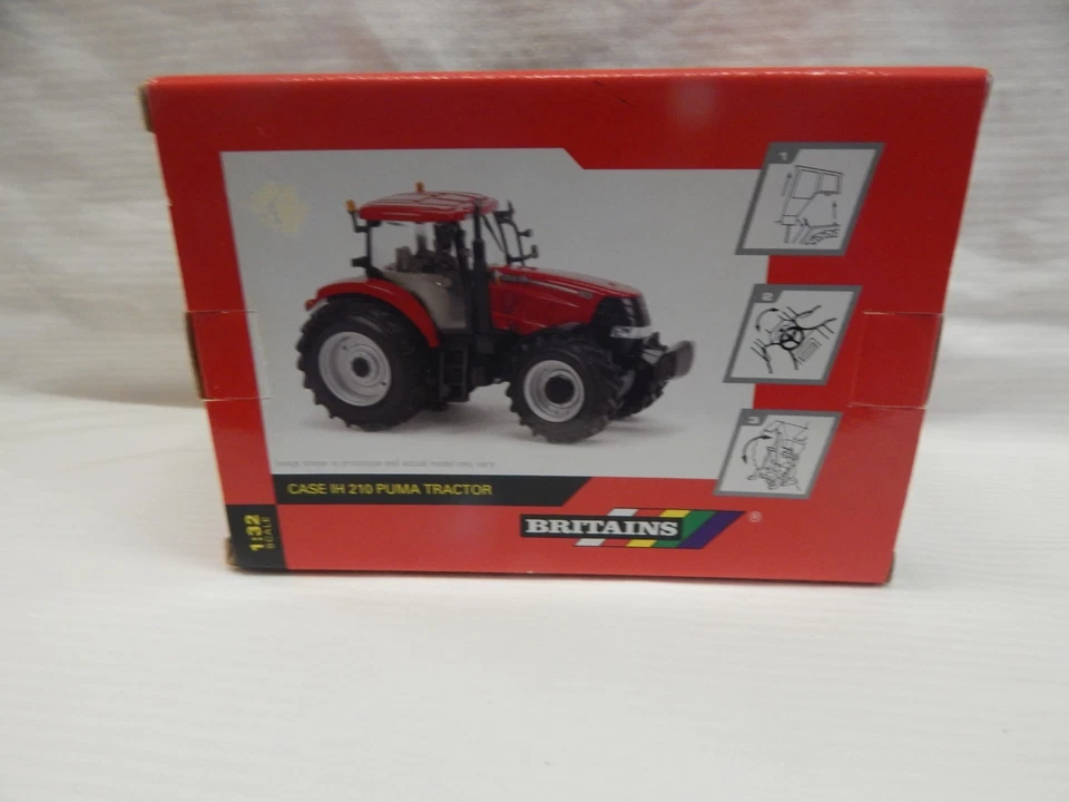 BRITAINS CASE IH 210 PUMA TRACTOR 42303 BNIB 1:32 SCARCE - Image 4 of 4