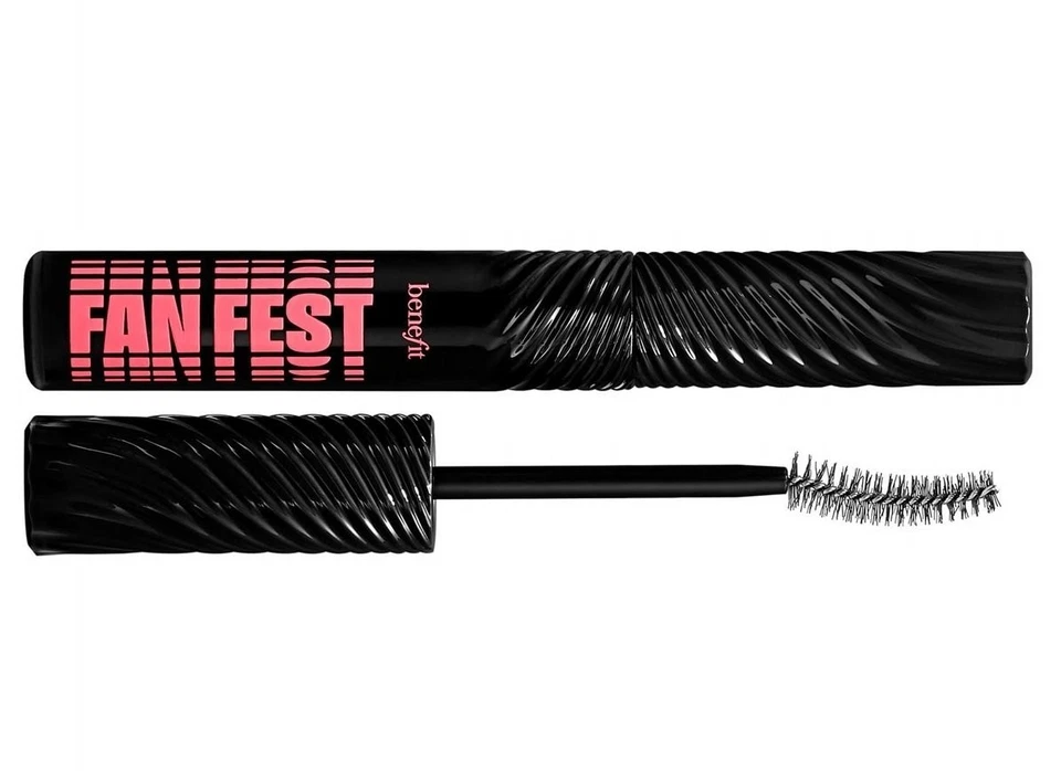 Benefit FAN FEST Fanning & Volumizing Mascara in Hyper Black 8.5g Full size