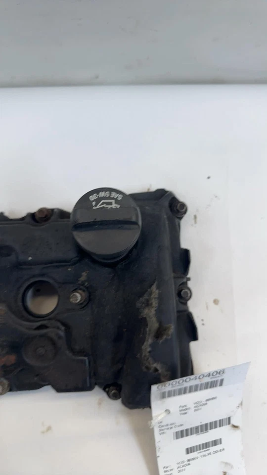 GMC Acadia 2009-14 cubierta de válvula izquierda Foto 4 de 4