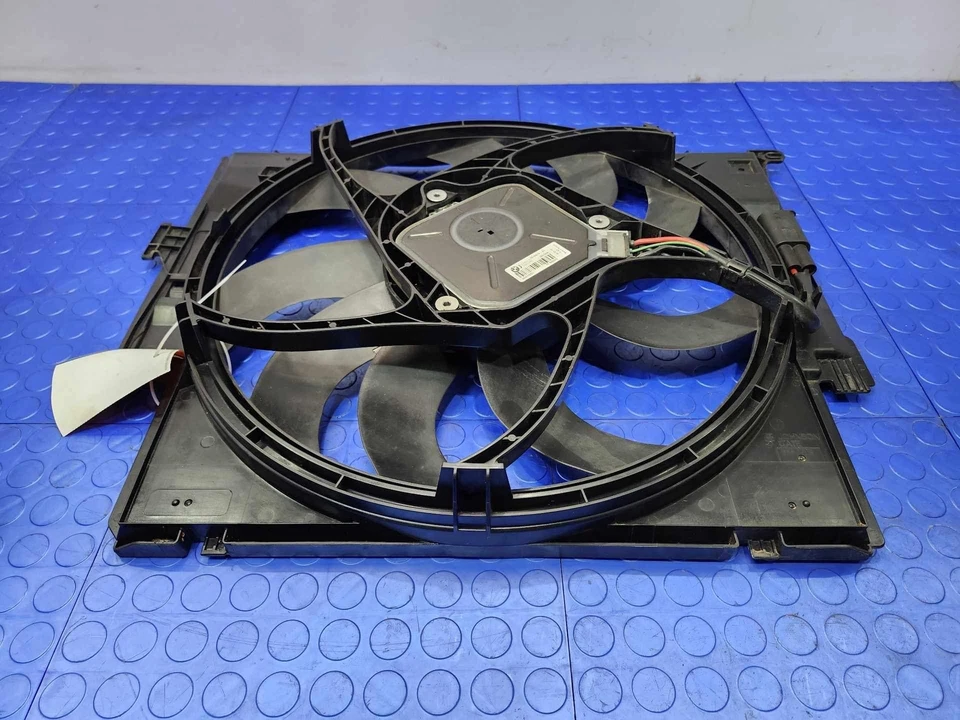 14-16 BMW 228i N20 Engine Cooling Fan Assembly Genuine OEM 17428641963 Foto 2 de 4
