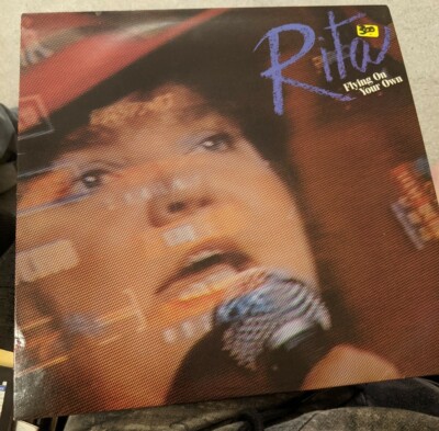 RARE RITA MACNEIL LP FLYING ON YOUR OWN REISSUE 1990 UNPLAYED VINYL LYRIC INNER 