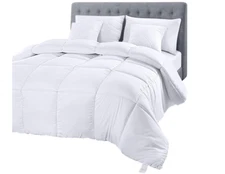 Comforter Duvet Insert, Quilted Comforter with Corner Tabs, Full Size (White)
