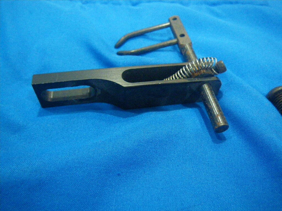 Dual Prong Flipper Rest with Mounting Bolt - Image 3 of 4