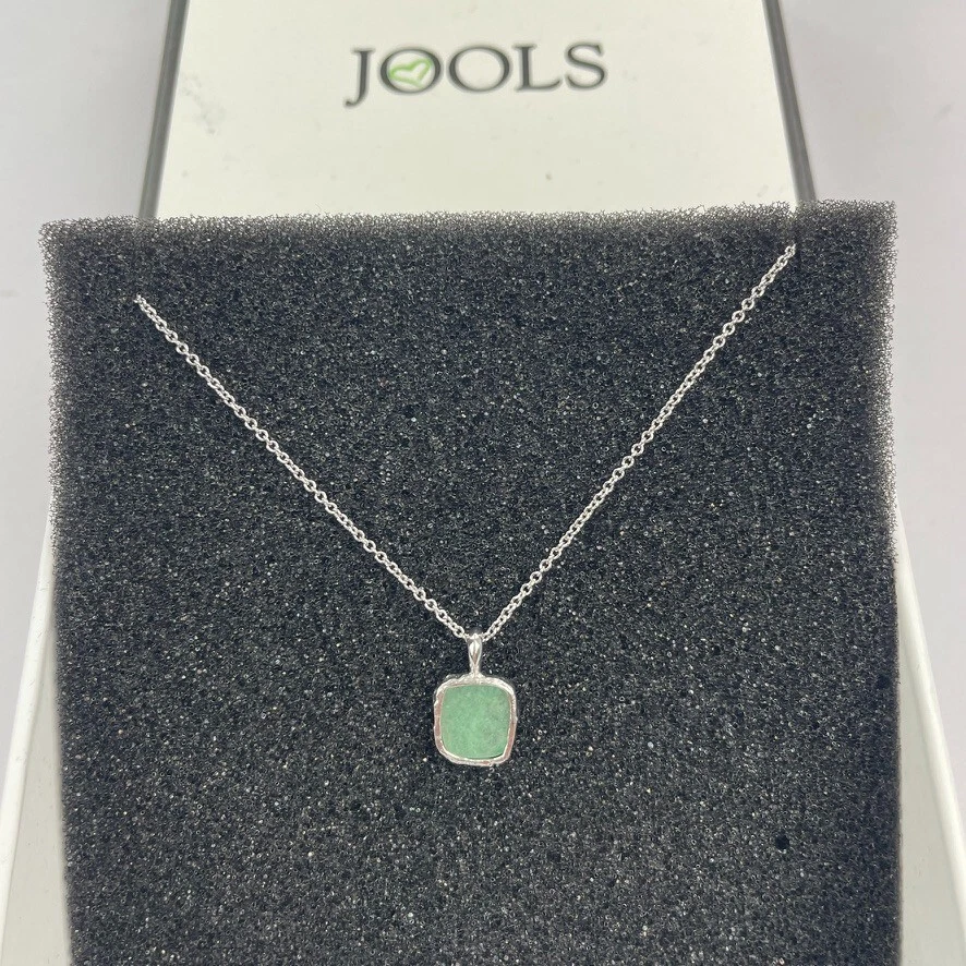 Collar colgante JOOLS Etsy cuarzo verde chapado en rodio plata de ley Foto 2 de 4