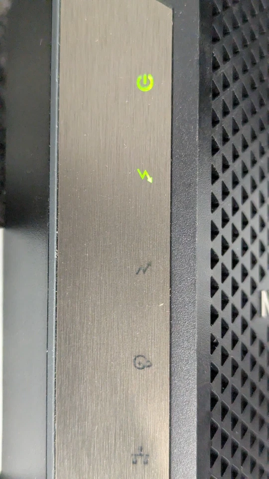 NETGEAR Cable Modem CM700 for Cable Plans up to 800Mbps | DOCSIS 3.0 - Image 2 of 4