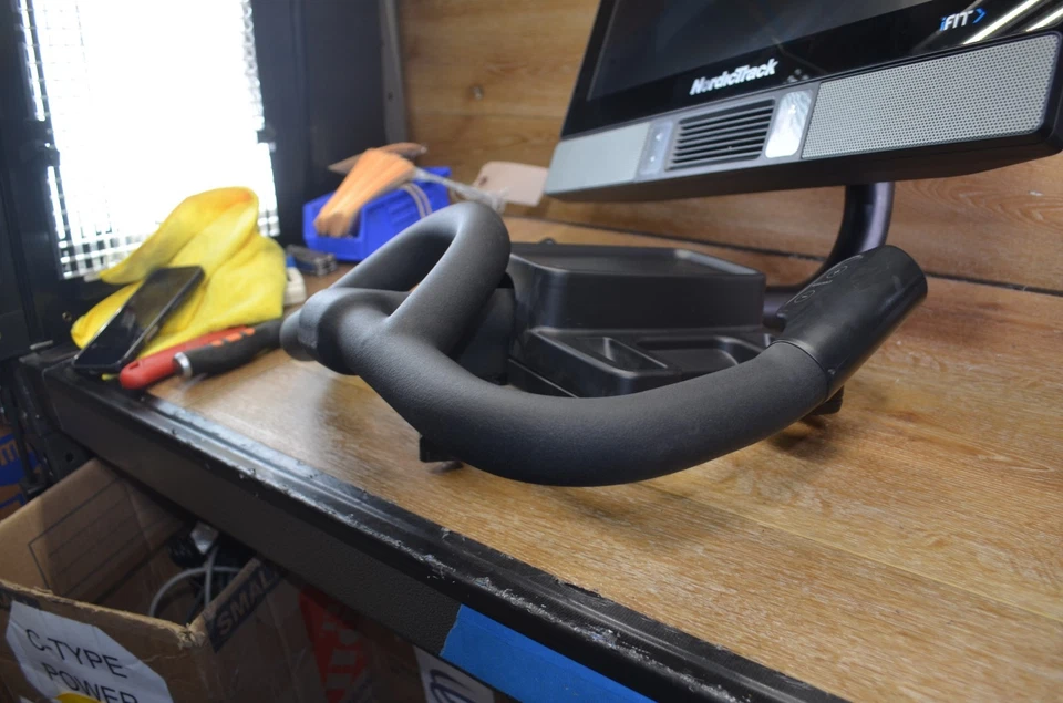 NordicTrack iFit Bike S22i Exercise Cycle LCD Display Console - Image 4 of 4