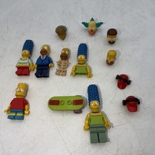 Authentic LEGO Minifigure Lot of 6 Simpson Figures  Accessories