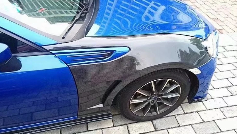 Para-lama dianteiro de fibra de carbono para Toyota GT86/Subaru BRZ 2012-2019 estilo STI - Imagem 3 de 4