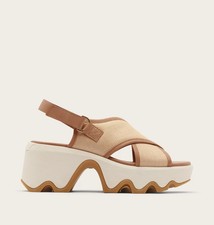 Kinetic Aura Slingback TXT Women's Sandal Honest Beige, Gum 16