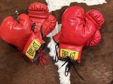 Vintage Everlast Boxing Gloves Red 16oz Training Sparring Yellow Label USA Made