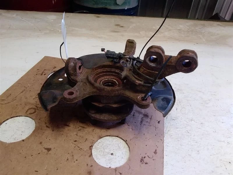 Toyota Prius 2012-2019 conductor husillo delantero izquierdo nudillo OEM Foto 3 de 4