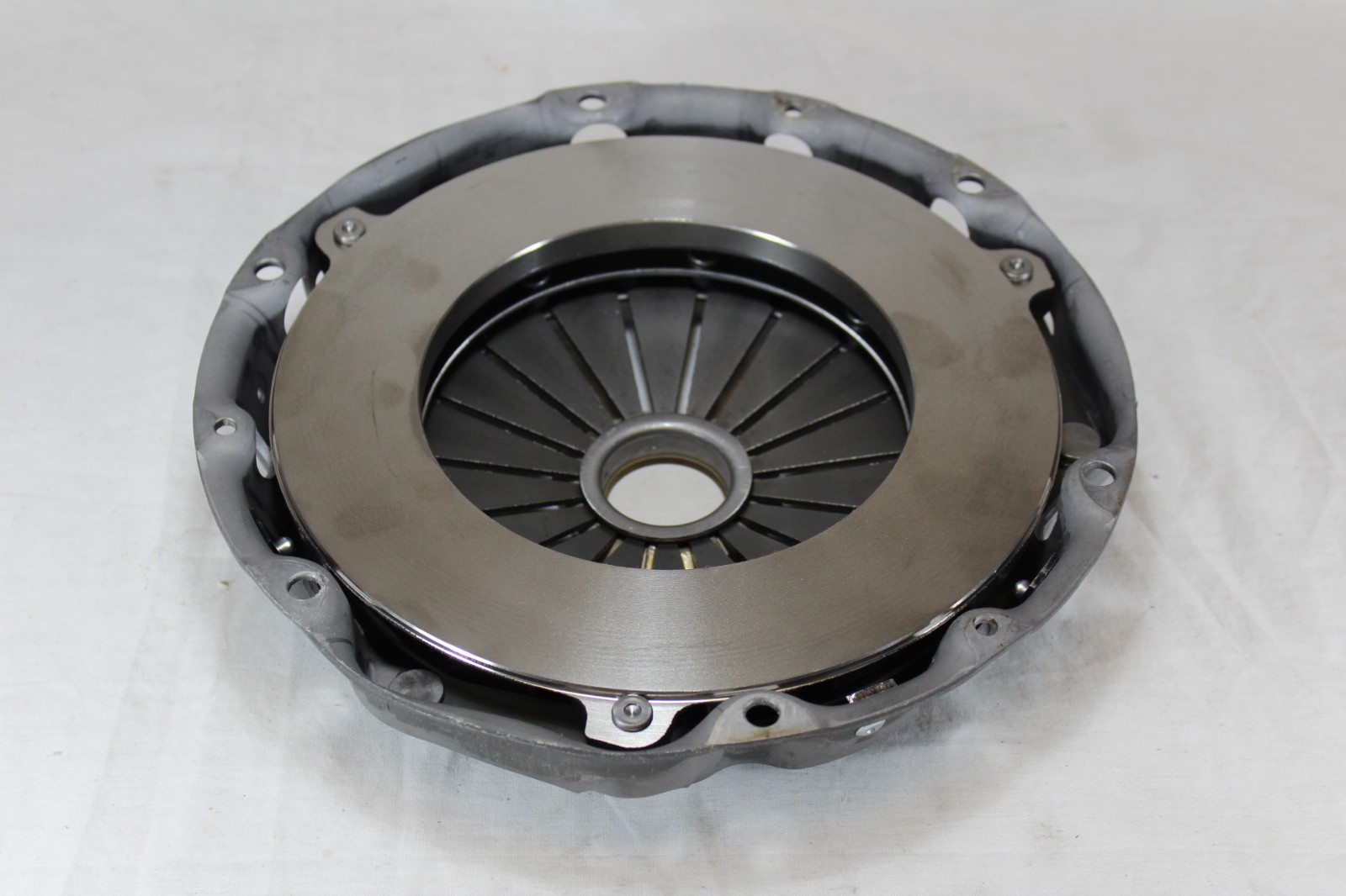 Ferrari NEW Pressure Plate 308 328 Mondial V8 Factory OEM P/N 121562 