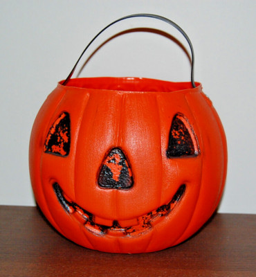 Halloween Blow Mold Jack-o-Lantern Pumpkin Candy Pail Vintage AJ Renzi