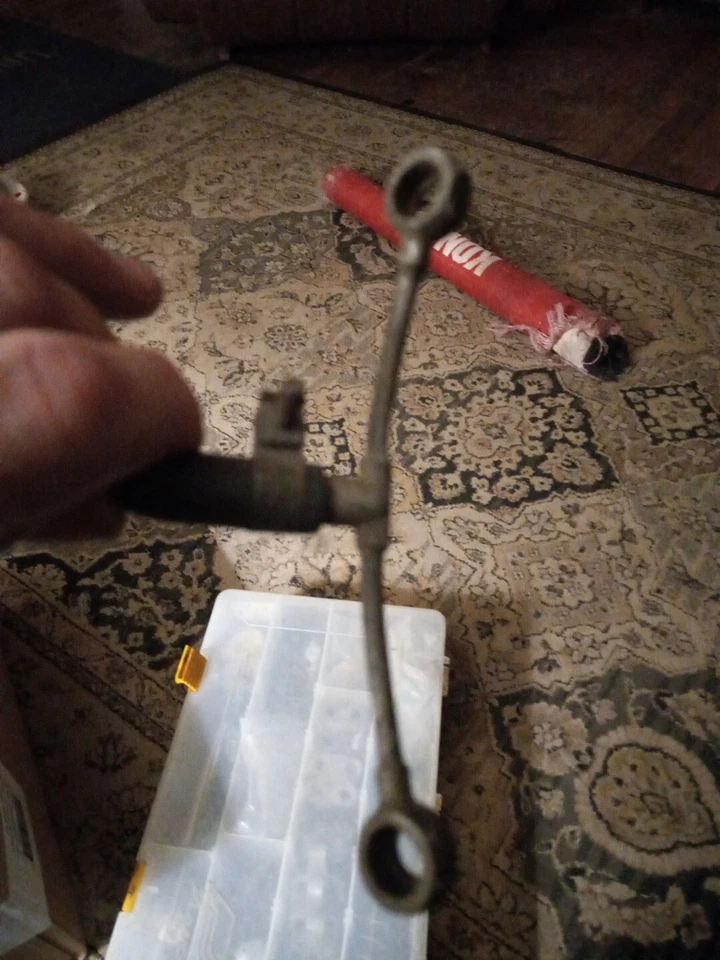 TRIUMPH 750cc TR7 T140 CAJA BASCULANTE TUBO DE ALIMENTACIÓN DE ACEITE Manguera BONNEVILLE TIGER 71-3550 Foto 3 de 4