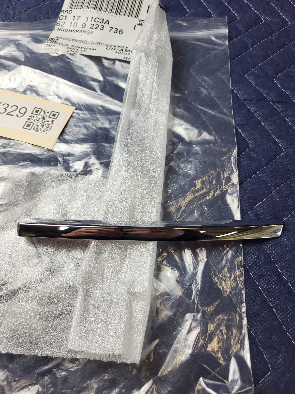 Used Oem Rolls Royce Dash Cluster Right Chrome Link TrimMolding Ghost 9223736 13