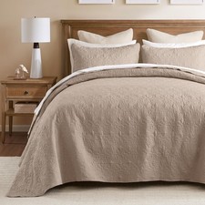 Madison Park Quebec 3 Piece Bedspread Set - King - Khaki