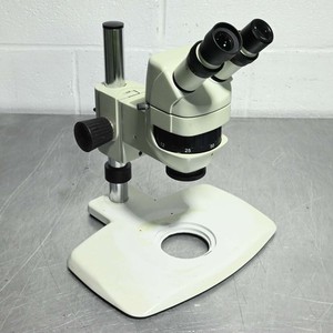 Motic K-400P Stereo Zoom Microscope Binocular Boom Stand