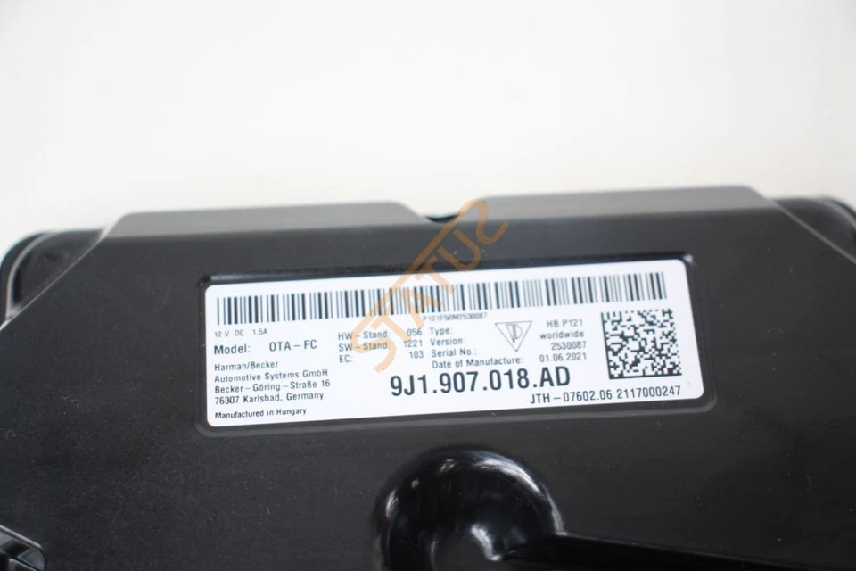 Porsche Taycan 9J Drive Online Services Control ECU 9J1907018AD - Image 2 of 4