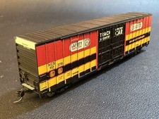 N Scale 60’ Rib Side Double-Plug Door High-Cube Boxcar KCS LNIB.