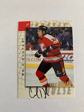 1997-98 Be A Player Autographs #60 Cale Hulse - Calgary Flames