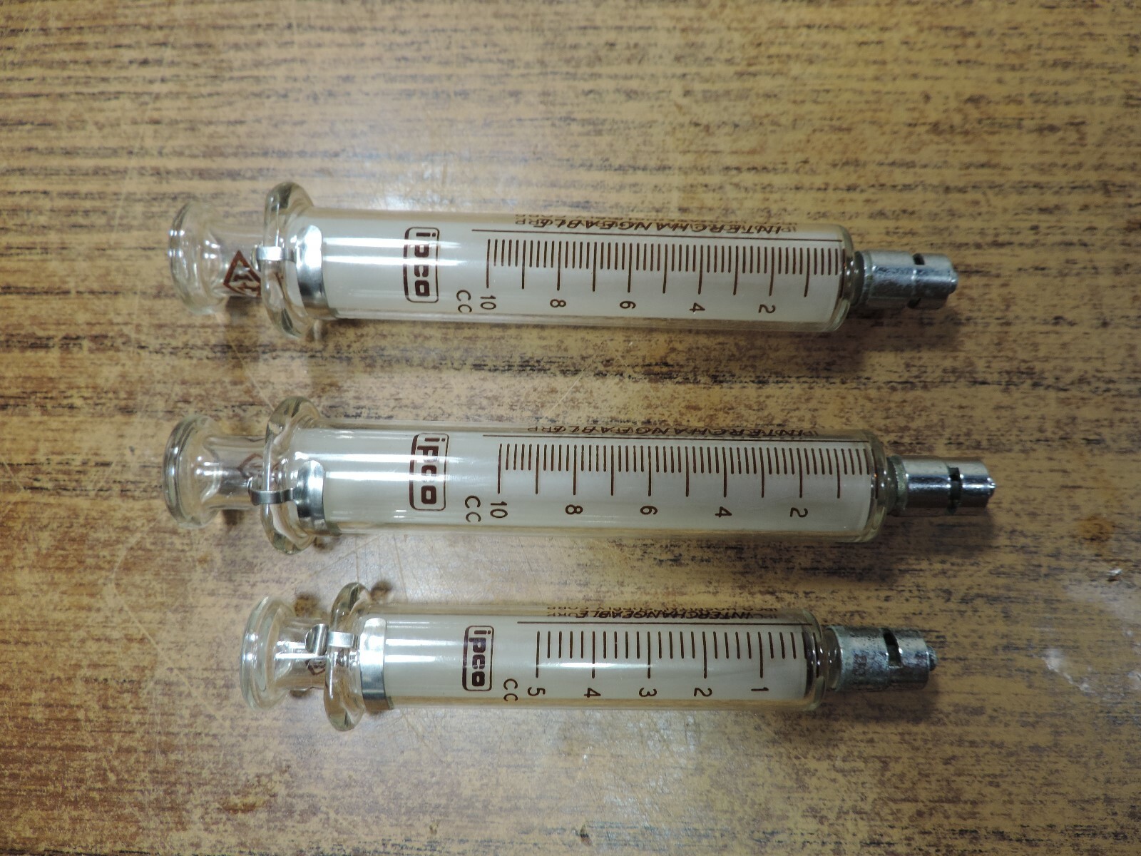 2 10cc and 1 5cc Ipco Glass Syringes eBay