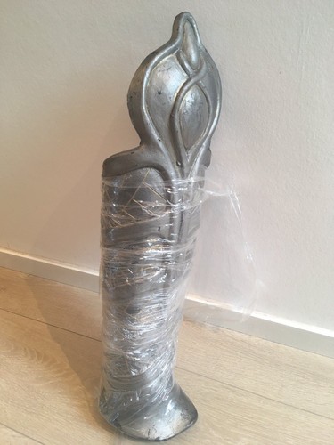 Stargate SG1 screen used PROP : Jaffa warrior underleg costume - Photo 2/4